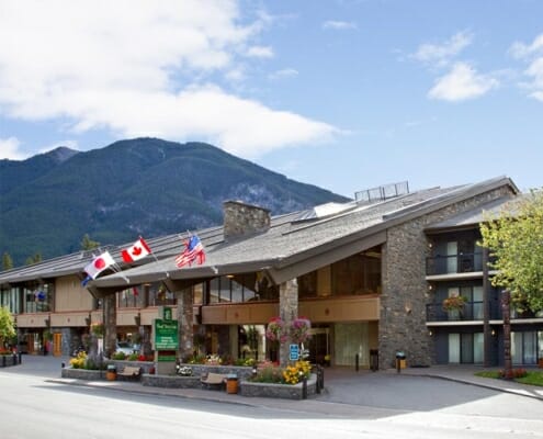 Banff Park Lodge